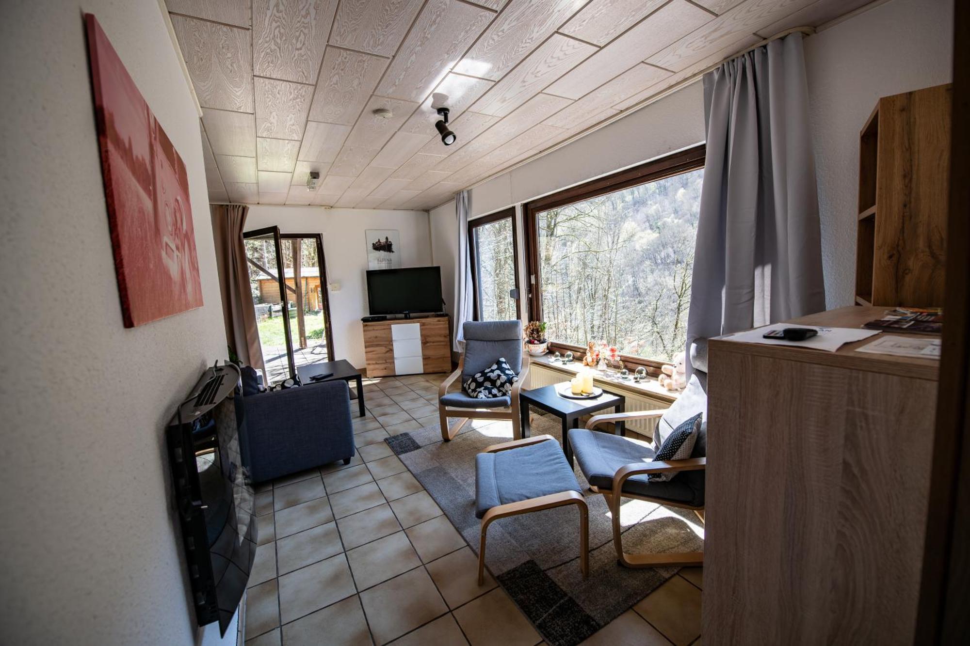 Schoene Ferienwohnung In Ruhiger Lage Altena Zewnętrze zdjęcie